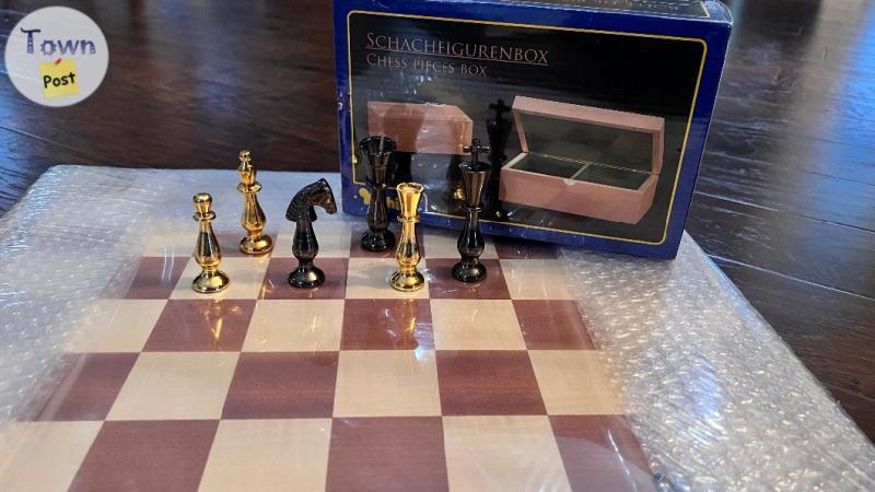 Photo of Tournament Chess Set with StonKraft Metal Chess Pieces