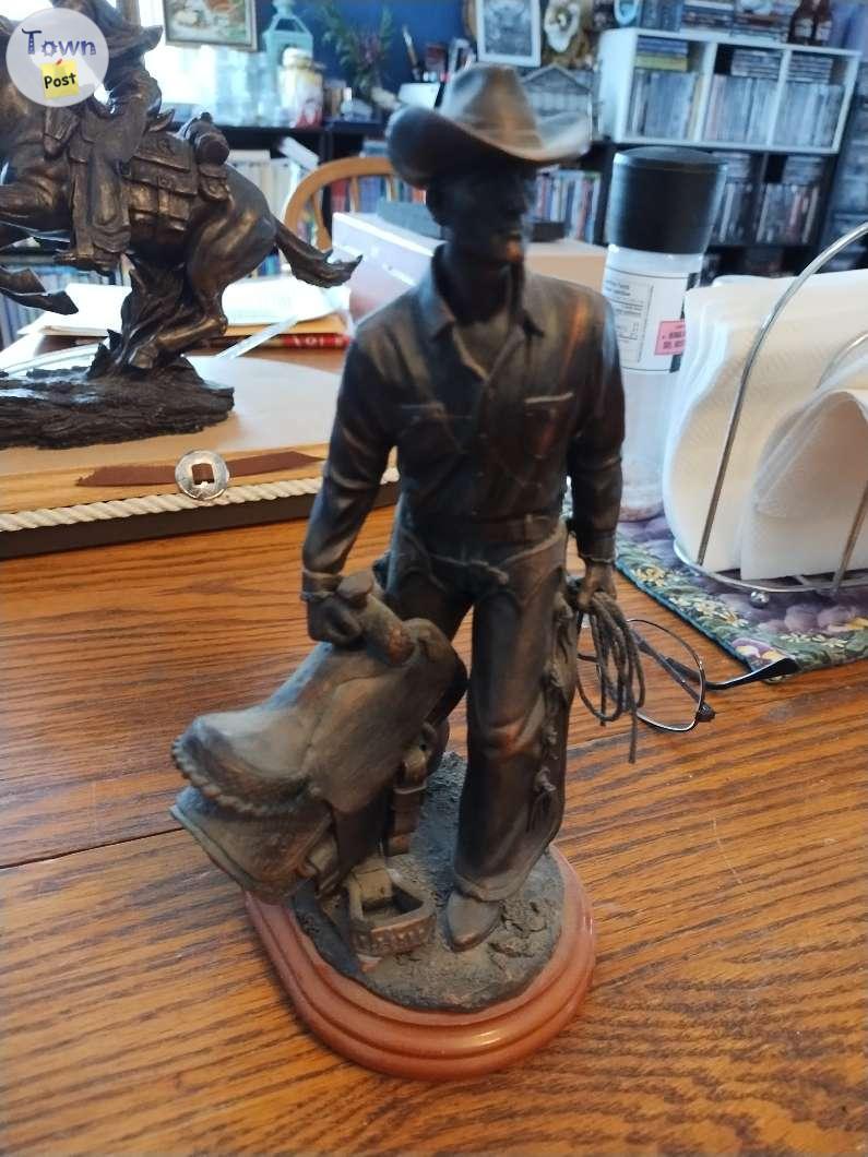 Photo of Cowboy figure/statue 