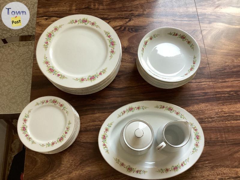 Photo of TOWNE HOUSE FINE CHINA