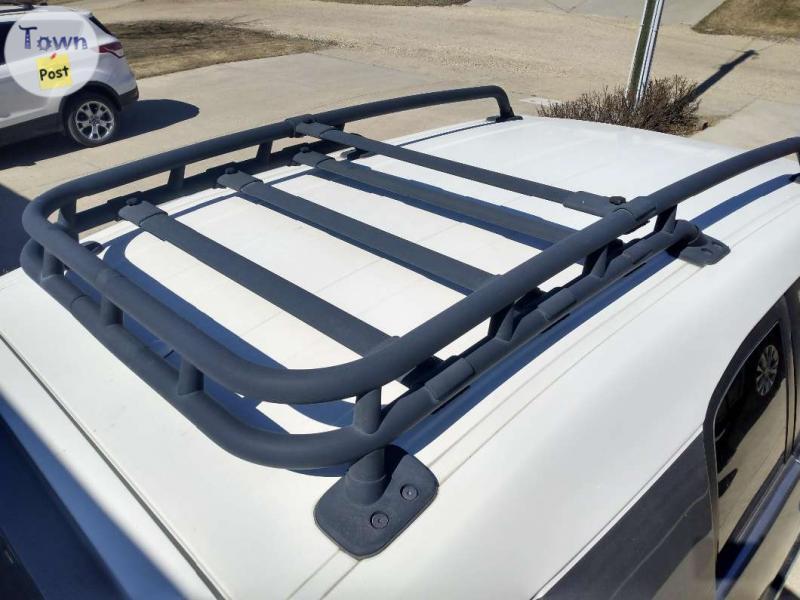 Photo of FJ Cruiser roof rack