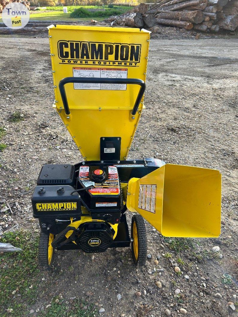 Photo of Champion 338 CC Wood Chipper