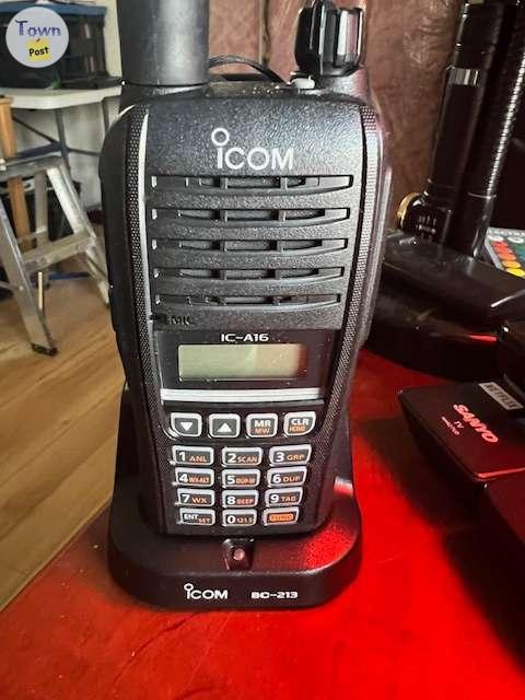 Photo of Icom IC-A16 w/Bluetooth Handheld