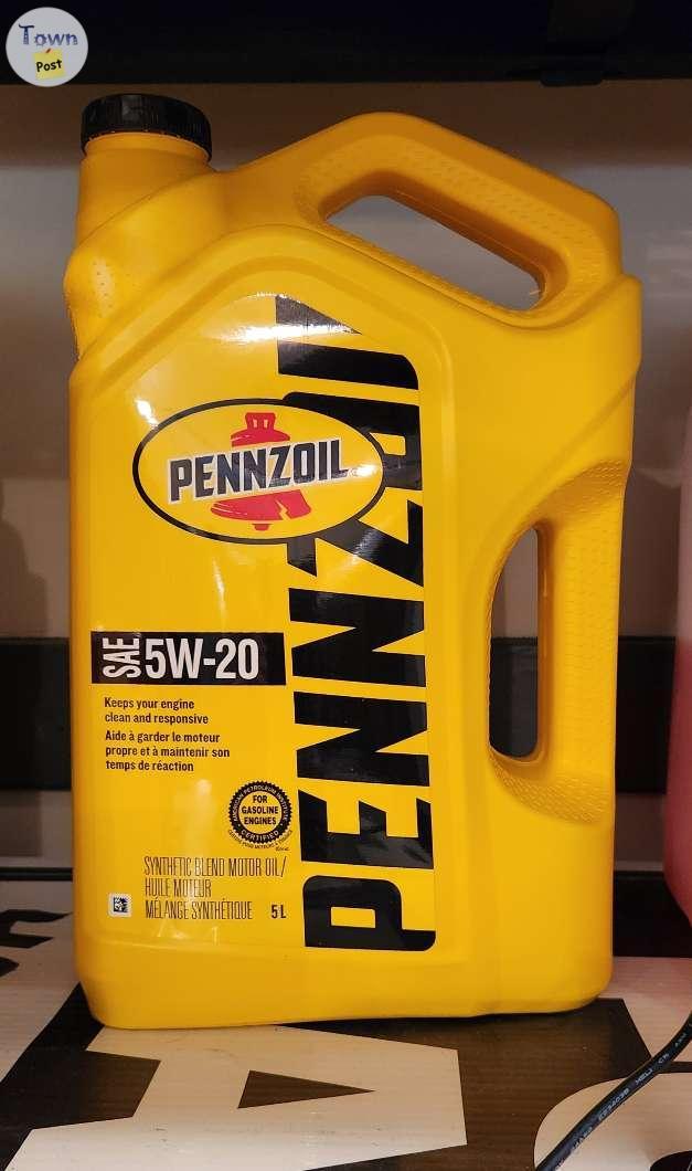 Photo of Pennzoil synthetic blend 5/20 oil 5 liters 